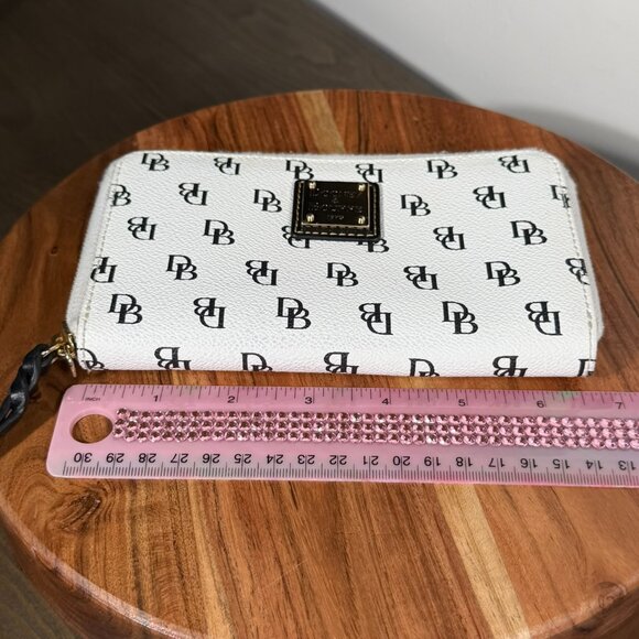 Dooney & Bourke Gretta Folded Zip Wristlet — White/Black Coated Canvas, EUC - Picture 9 of 10